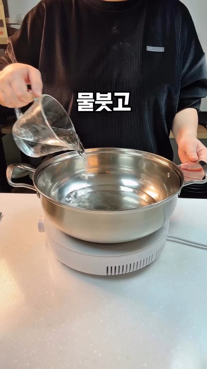 만두 찔 때 배추를 깔아보세요!-9