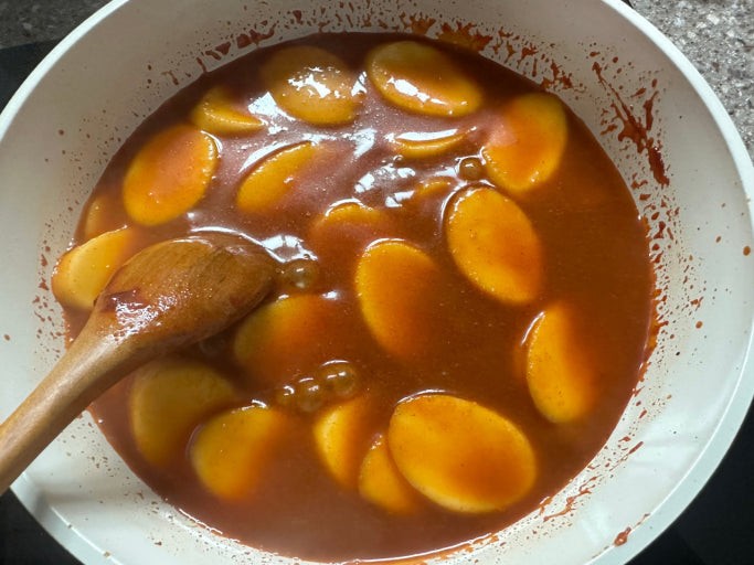진짜 호불호 갈리는 떡볶이-8