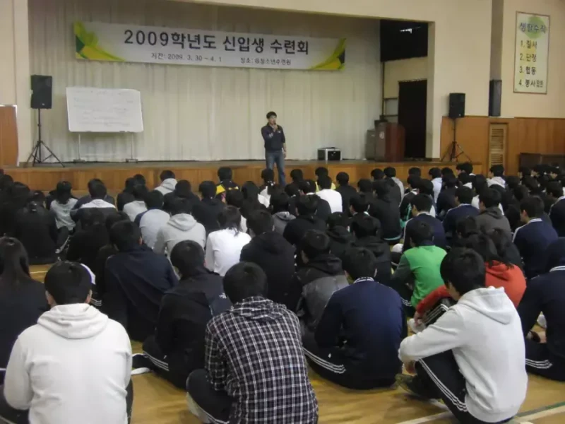 이제는 정말 분간이 쉽지 않은 Ai 이미지 사진들-4