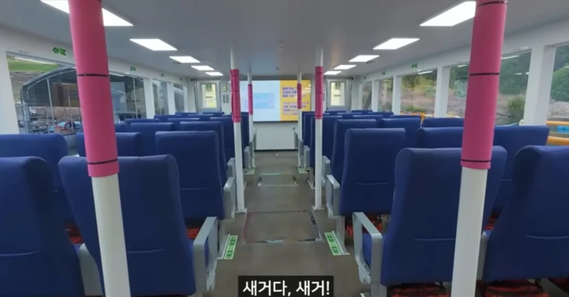40년만에 부활했다는 시골의 한 유람선-10