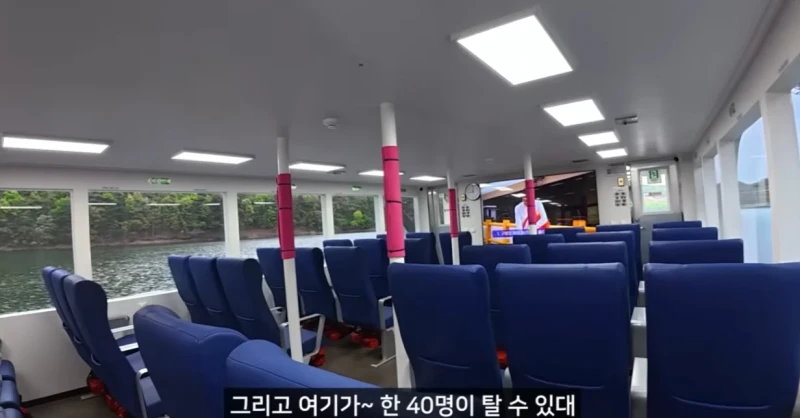 40년만에 부활했다는 시골의 한 유람선-12