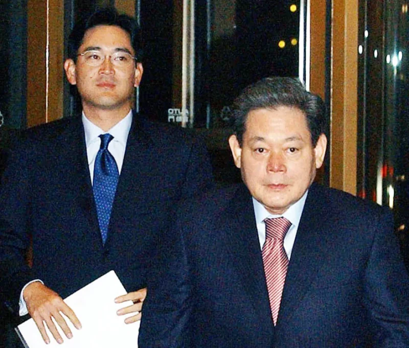 이재용 얼굴 변천사로 보는 유전자의 무서움