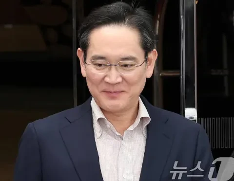 이재용 얼굴 변천사로 보는 유전자의 무서움-6