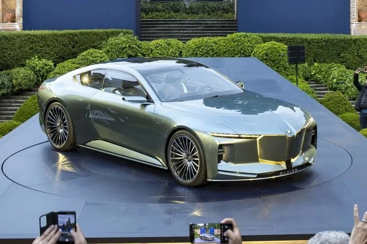 BMW 알피나 컨셉 자동차