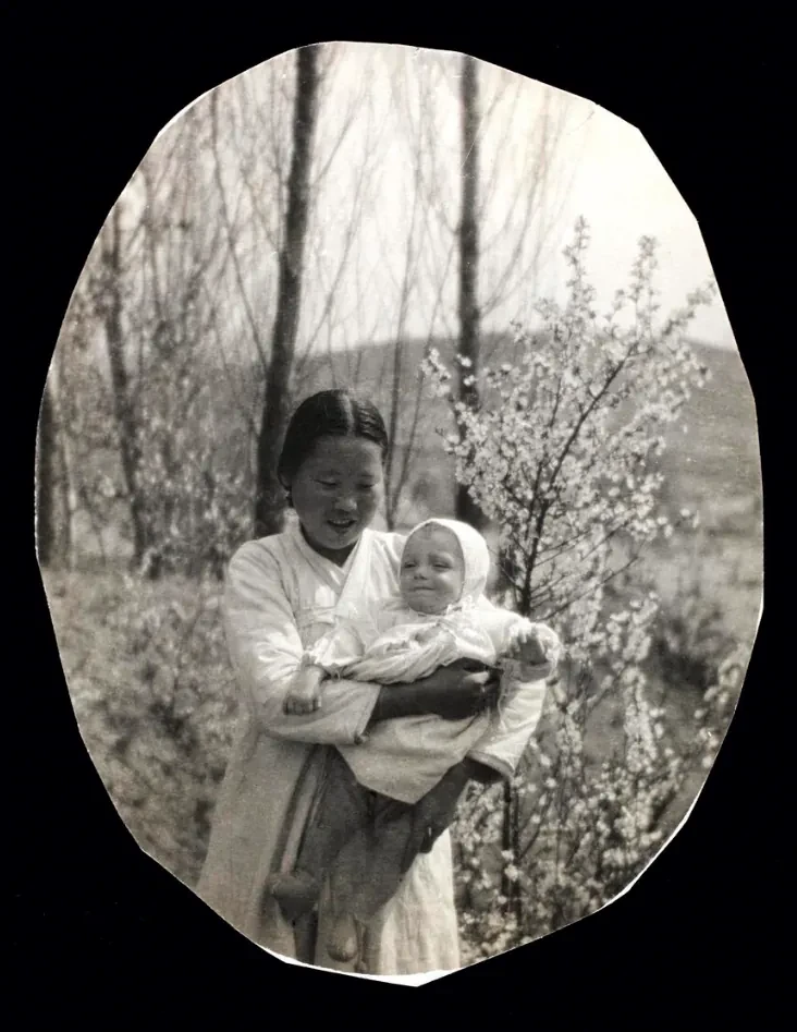 스코틀랜드에 있다는 1920년대 한복 -6