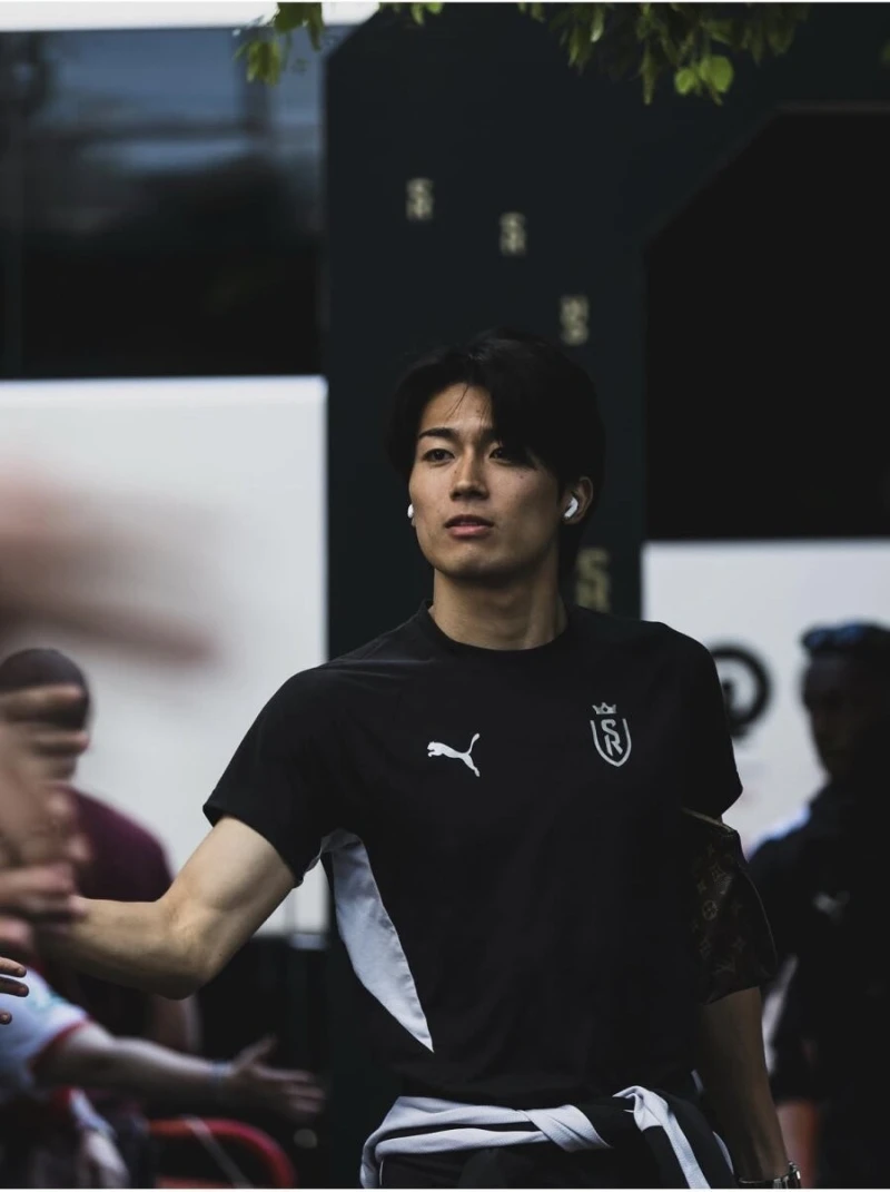 일본의 존잘 축구 선수 나카무라 케이토-10