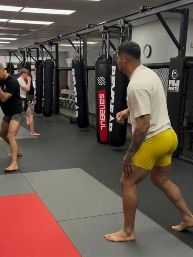 게이로 오해 받아서 억울한 UFC 파이터-3