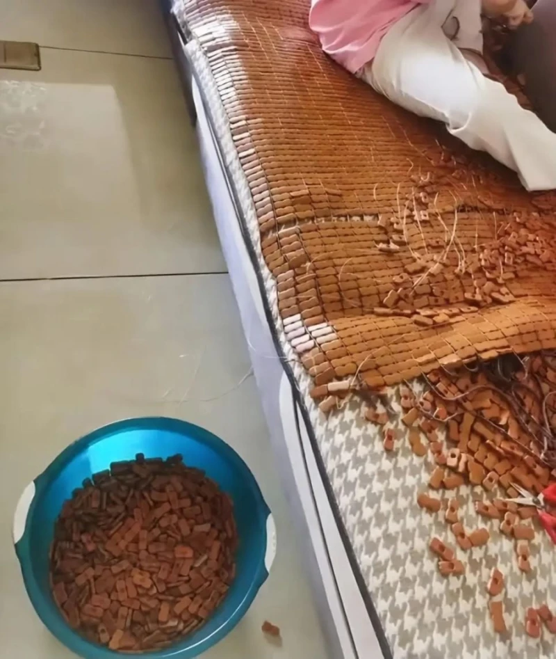 대나무자리를 세척하고 싶었던 사람의 찐광기