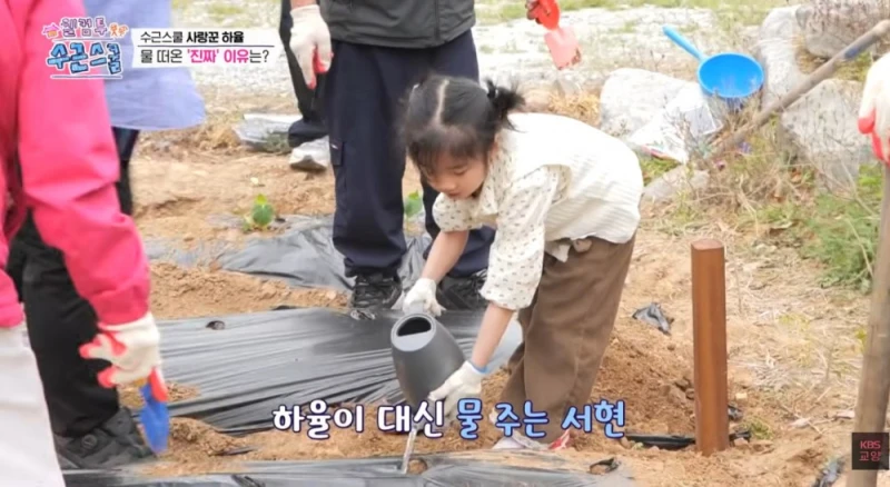 여자 아이 짝사랑하는거 방송에 박제된 7살 남자 아이 ㅋㅋㅋㅋㅋ