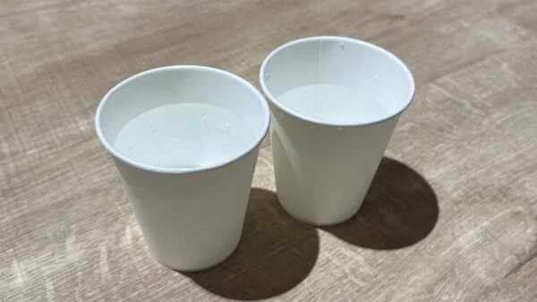 와...방금 엄청난거 봄... 면접관이 탁자 위에 종이컵 1,000개를 쫙 깔아놓고