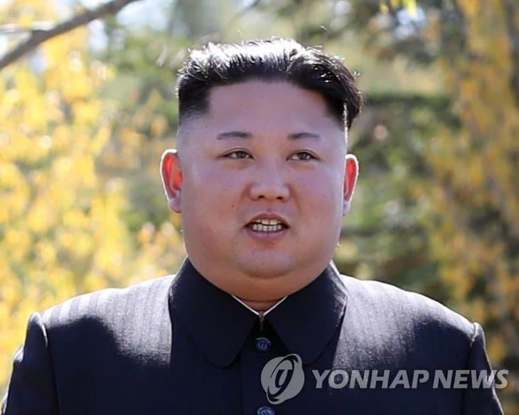 평양시내 자가용 승용차 계속 증가...11,200대 넘어-3