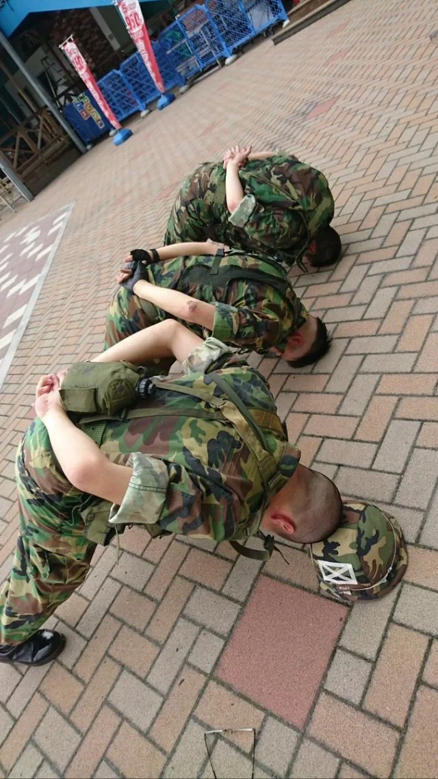 한국군 코스프레한 일본인들