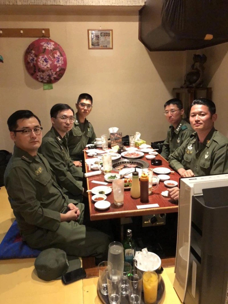 한국군 코스프레한 일본인들-3