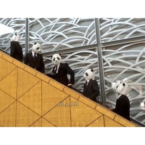 복장제한이 없는 교토 예술대 졸업식-2