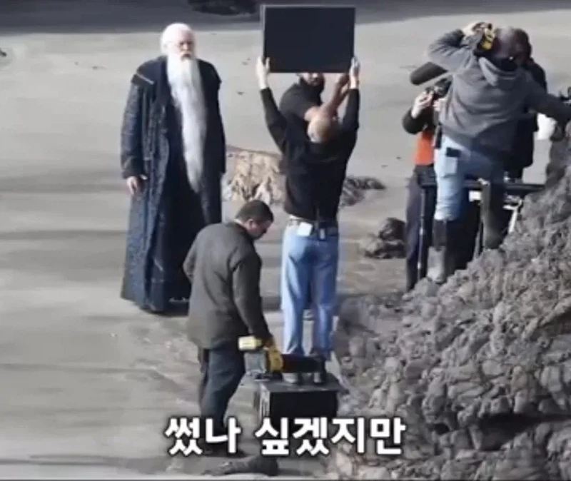 역대급으로 돈을 쏟아부은 해리포터 드라마 제작비-21