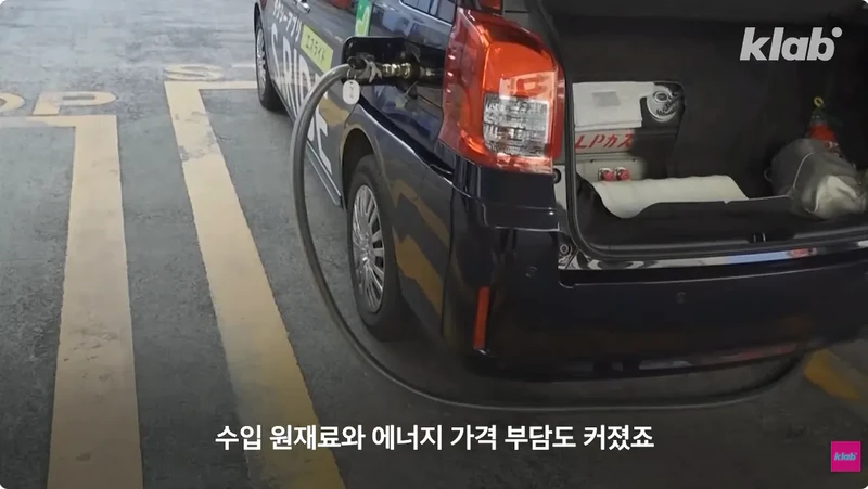 일본 엔화가 계속 하락하는 이유-2