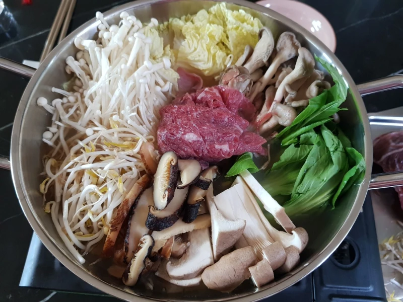 부천 샤브샤브 식중독 사태의 미스테리