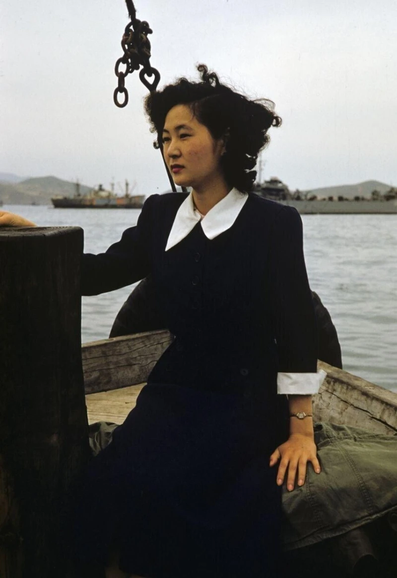 1952년 젊은 한국 여성들 모습.jpg-3