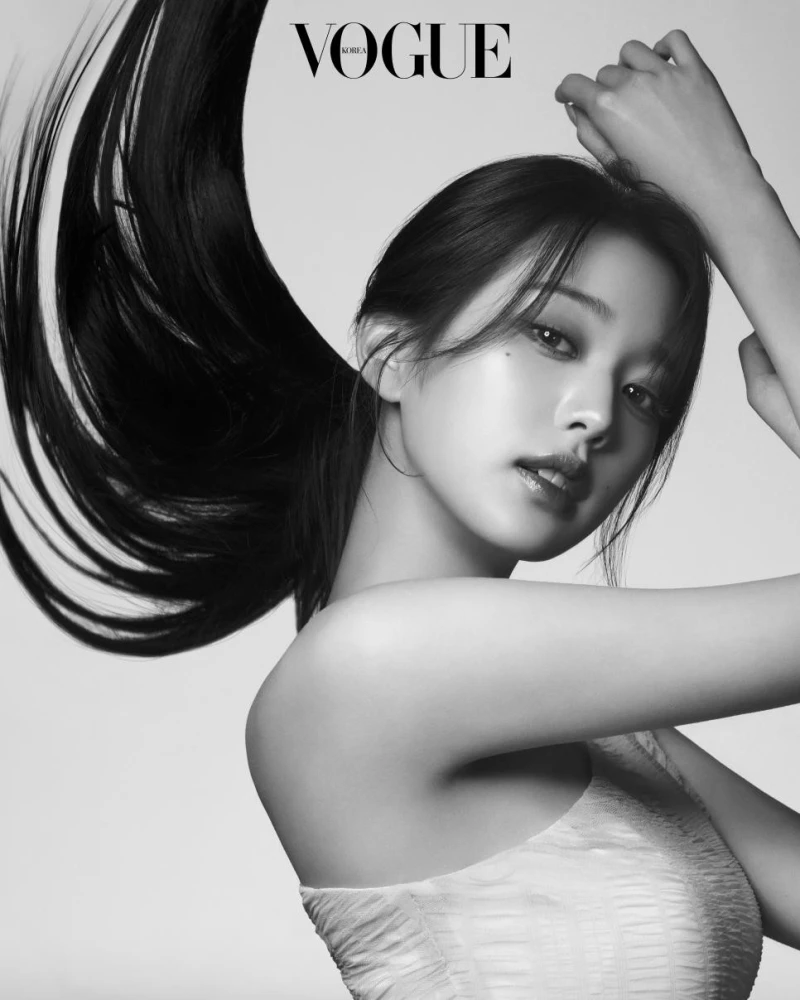 아이브 장원영 화보.JPG-4