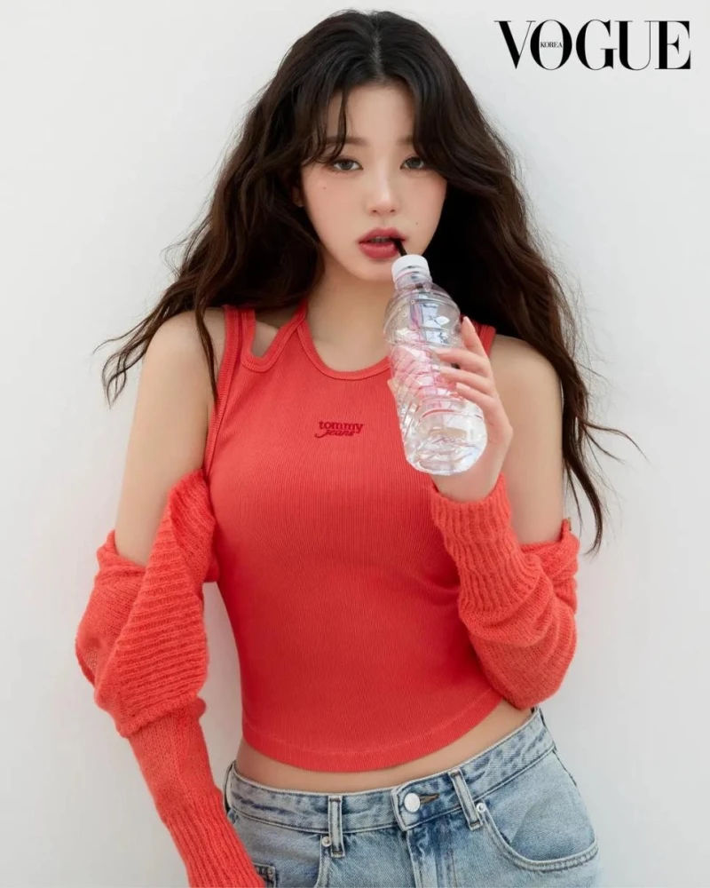 오늘 장원영 보그 화보.jpg-7