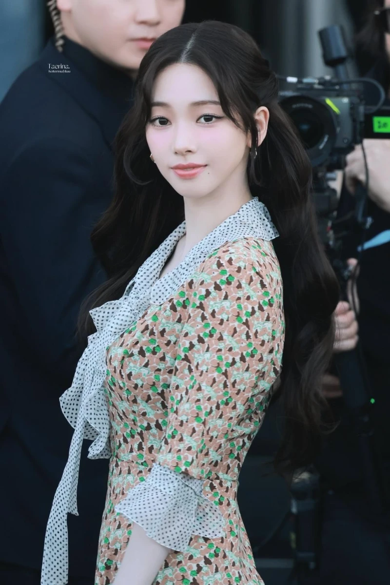3년 연속 프라다 앰버서더 카리나-12