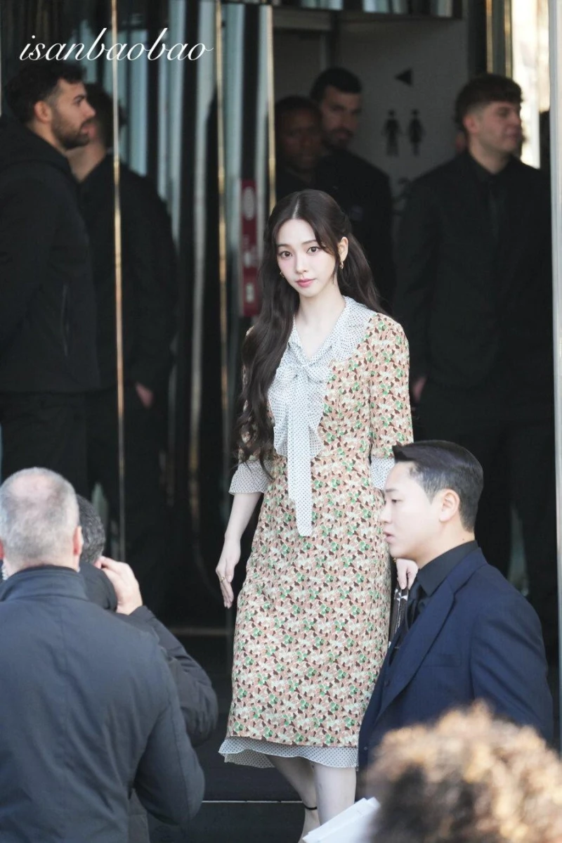 3년 연속 프라다 앰버서더 카리나-13