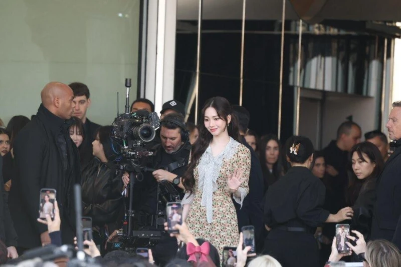 3년 연속 프라다 앰버서더 카리나-30