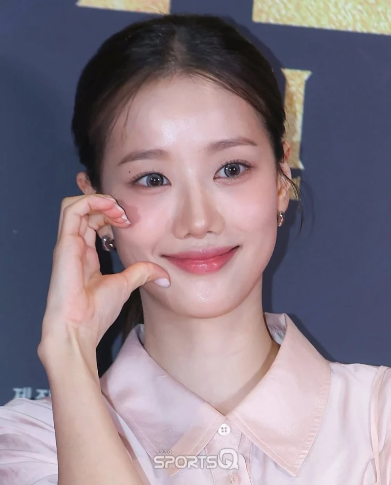 곽튜브도 홀려 버린 그녀... 이나은 근황