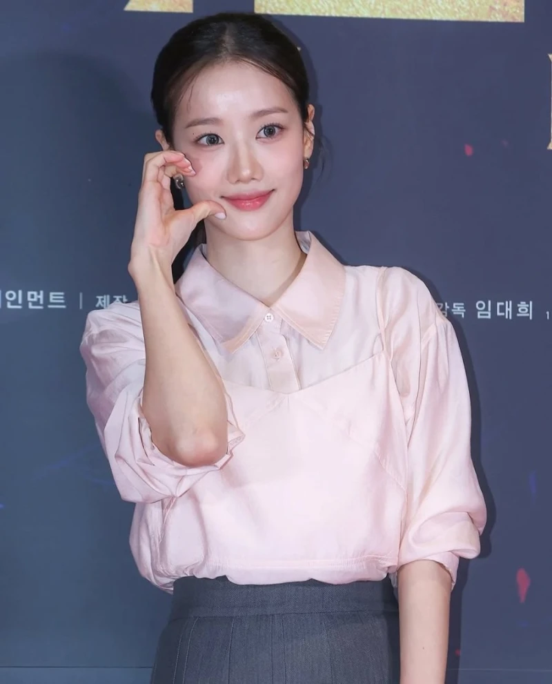 곽튜브도 홀려 버린 그녀... 이나은 근황-4