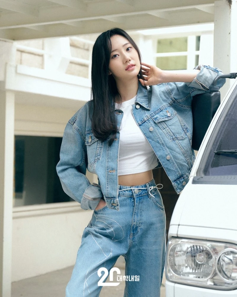 이번달 대학내일 표지모델 23학번 성신여대생-2