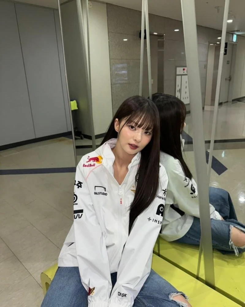 회사 컴퓨터에 롤 깔아놓고 퇴사한 아이돌-15