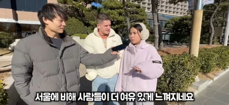 한국 여행중인 외국인들에게 물어본 서울 vs 부산-6