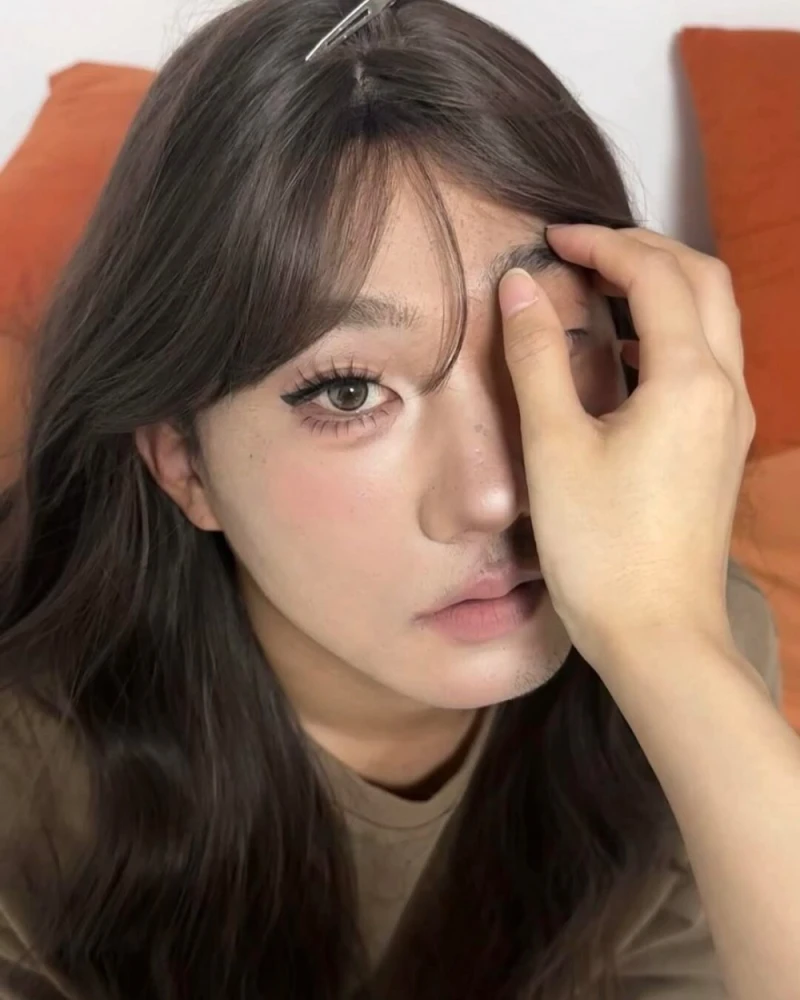 여자들이 하는 메이크업이 얼마나 사기인지 알아보자-4