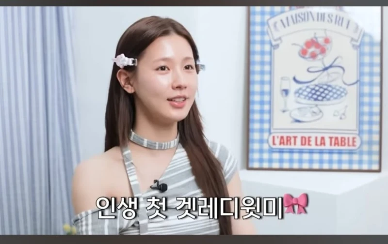 걸그룹 메이크업 전 & 후 샷-3