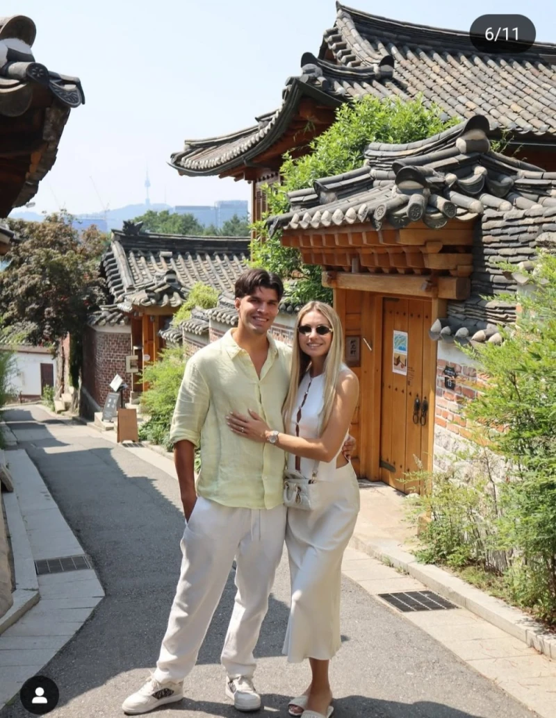 휴식기를 맞아 한국 풀코스 즐기고 간 에버튼 골키퍼-4