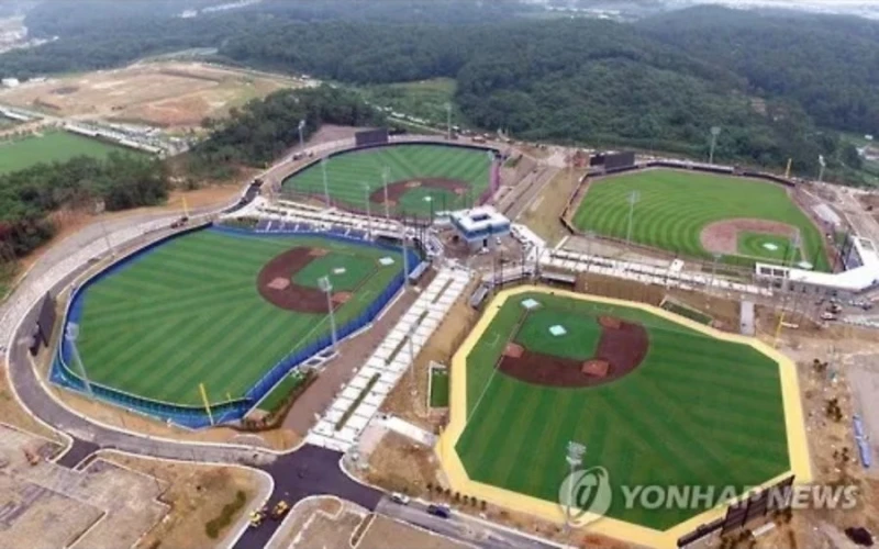 780억 들인 천안 야구장-4