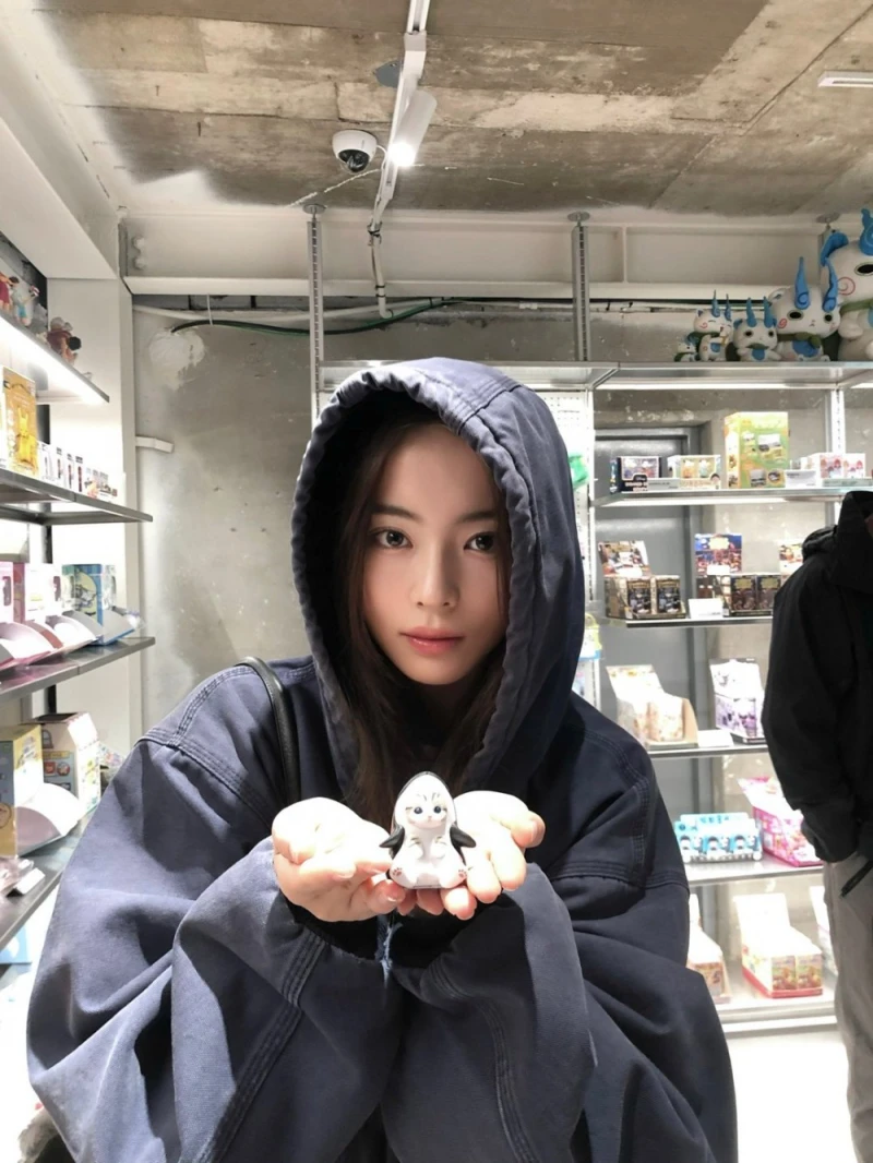 ㅈㄴ 예쁜 신인 여돌 등장-2