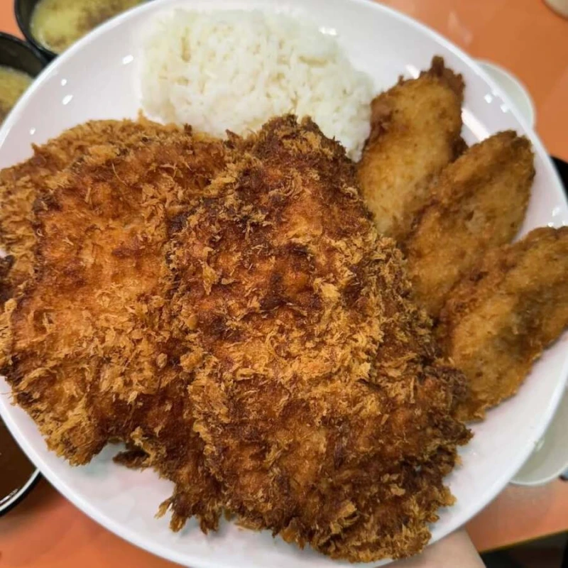 강남에 있다는 역대급 가성비 돈까스 식당-3