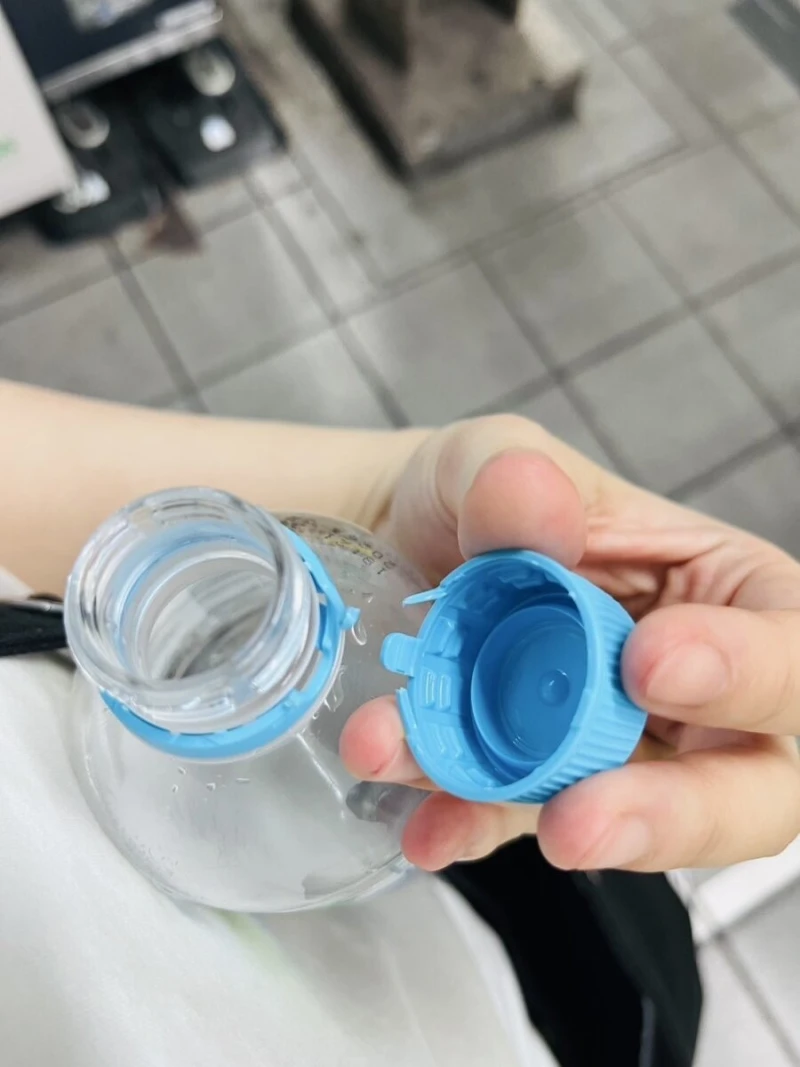 일본 생수병 뚜껑 특이한 점-3