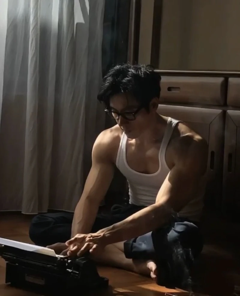 세계에서 제일 젊은 60세 할배 근황-2