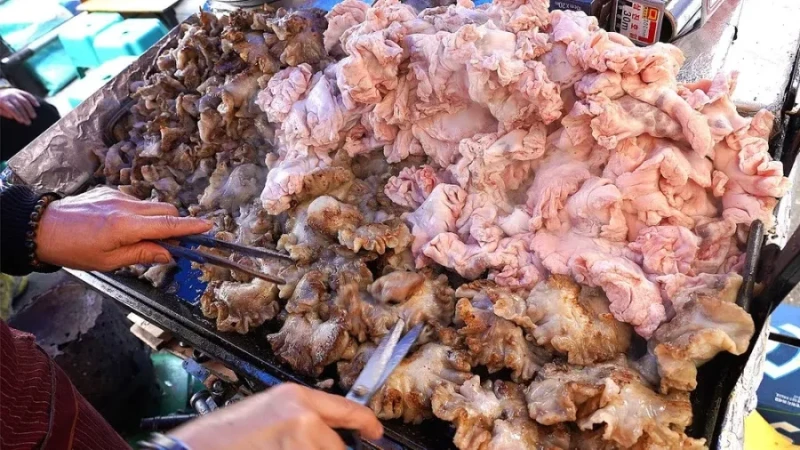 돼지에서 600g만 나오는 최고급 특수부위-2
