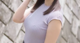 일본의 키 170 내츄럴 D컵 기상캐스터 누나