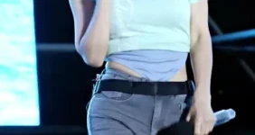 핫팬츠 입은 브브걸 유나